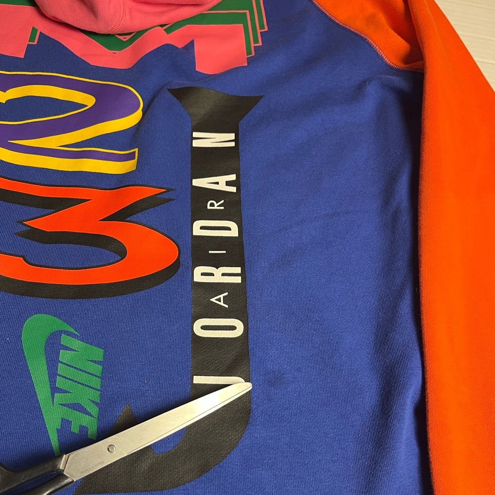 Nike-XL- Air Jordan 90s retro color blocked, hoodie,long sleeve, swish, Jumpman. - Picture 13 of 14
